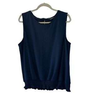 ADRIANNA PAPELL NAVY SLEEVELESS EYELET LINED TOP  XL